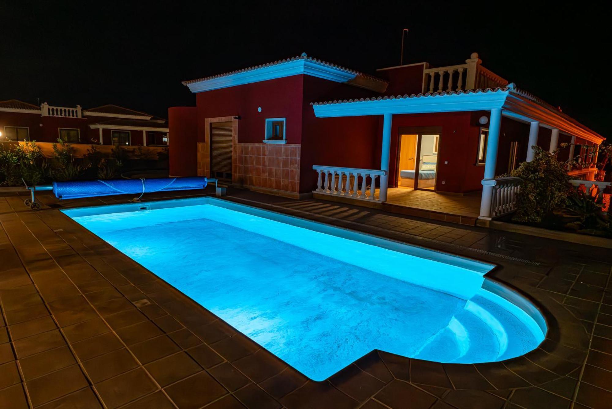 Villa Oceana - Cliffside Retreat Costa De Antigua Eksteriør billede